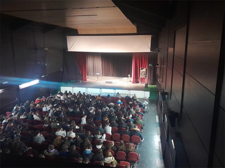 Slika /PU splitsko-dalmatinska 2022/predstava sinj prevencija 010223.jpg